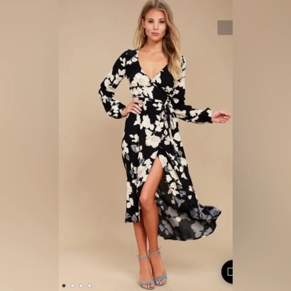 Billabong Floral Fever Wrap Dress Size M Black Ivory Feminine Light Romantic - Picture 1 of 14